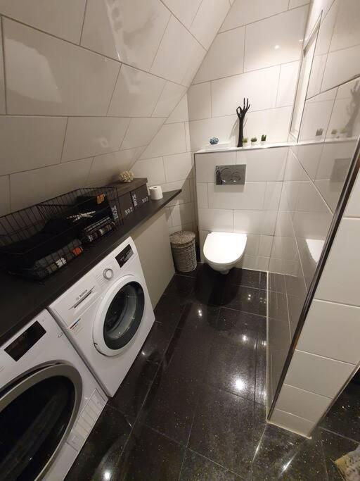 Modern Loftsleilighet เฟรดริคสตา ภายนอก รูปภาพ